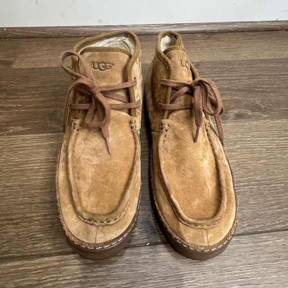 Men's Ugg Bayonne Chukka Boots - Picture 6 of 11